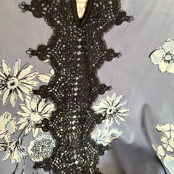 Maurices sleeveless top with lace and mesh detail- size x-large - Picture 4 of 4